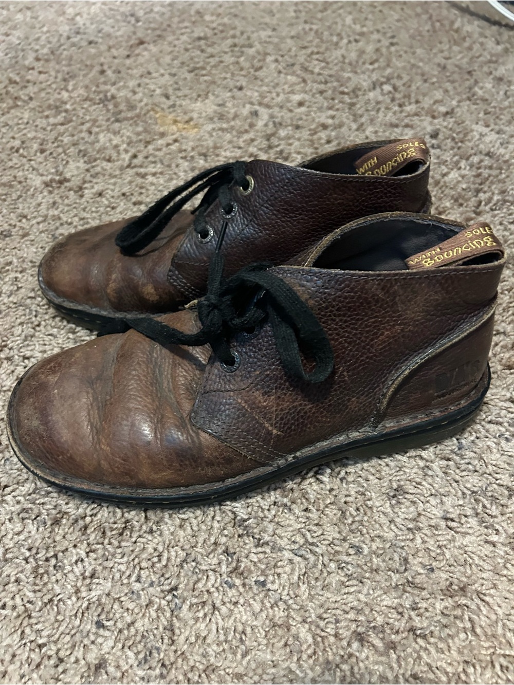 Dr. MARTENS SUSSEX Air Wair Leather Mens Size 8 Chukka Ankle Boots Doc